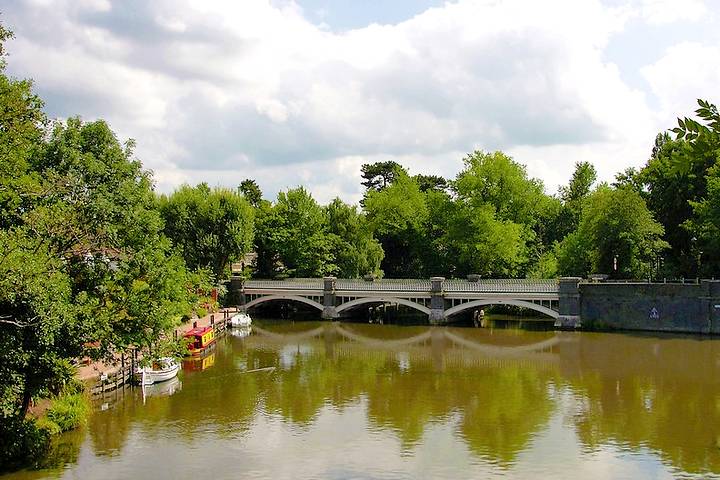 View of the river approaching Weybridge